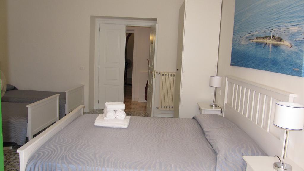 L'Infinito Bed and Breakfast Σαλέρνο Εξωτερικό φωτογραφία