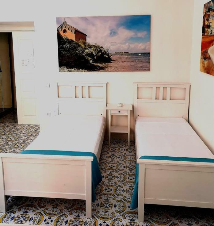 L'Infinito Bed and Breakfast Σαλέρνο Εξωτερικό φωτογραφία