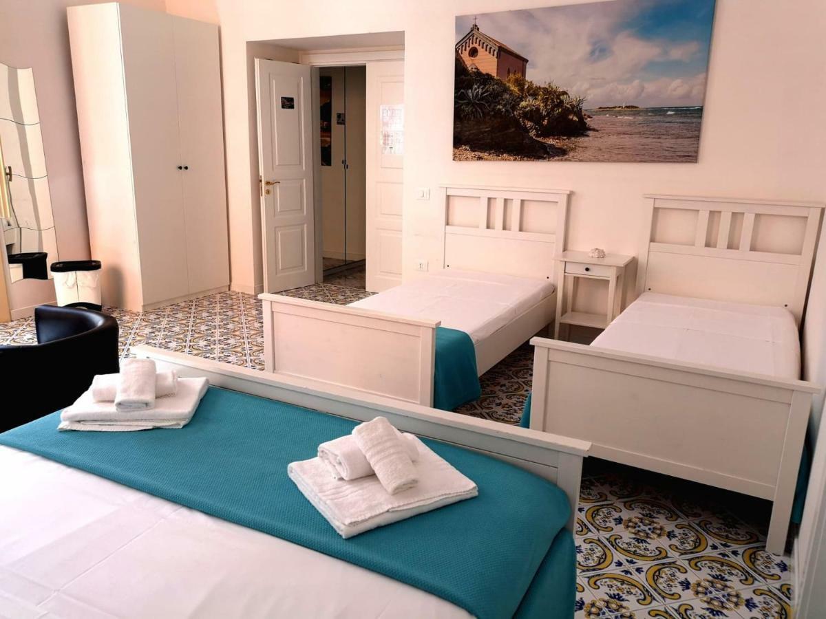 L'Infinito Bed and Breakfast Σαλέρνο Εξωτερικό φωτογραφία